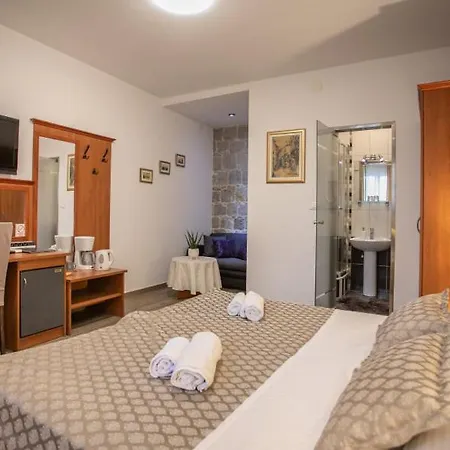 Megy Luxury Guest house
